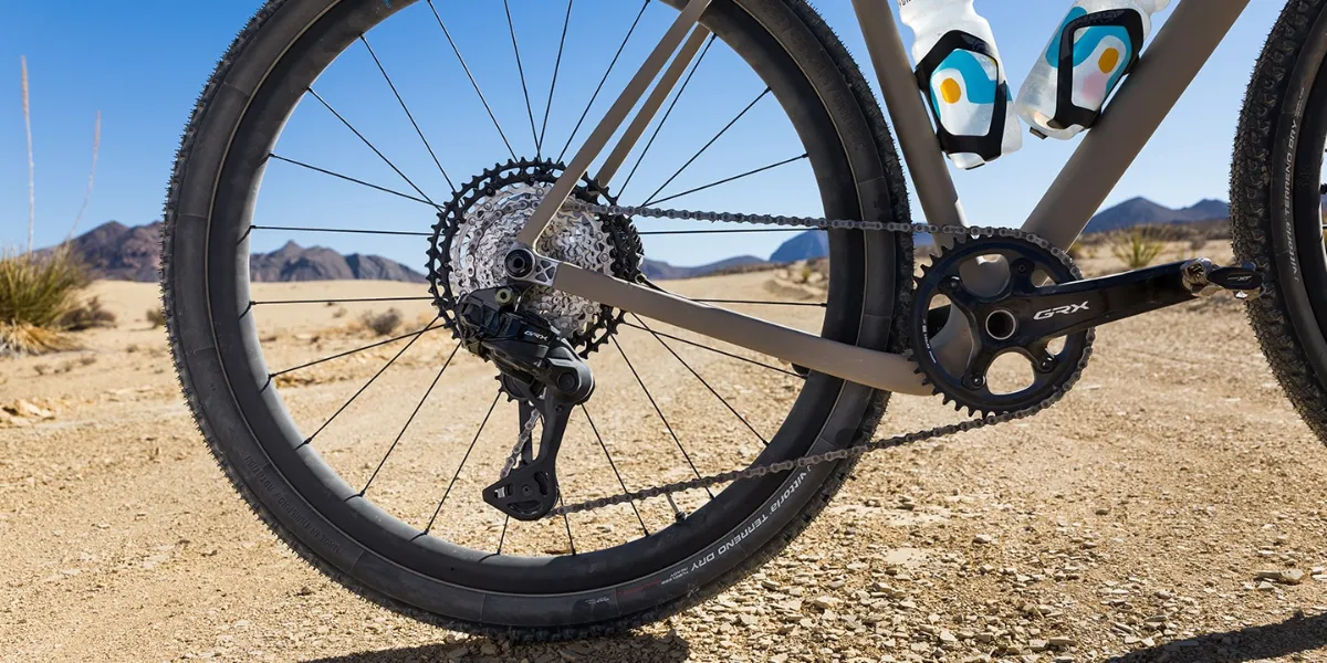 GRX RX-827 – наступний крок у розвитку гравійних компонентів SHIMANO