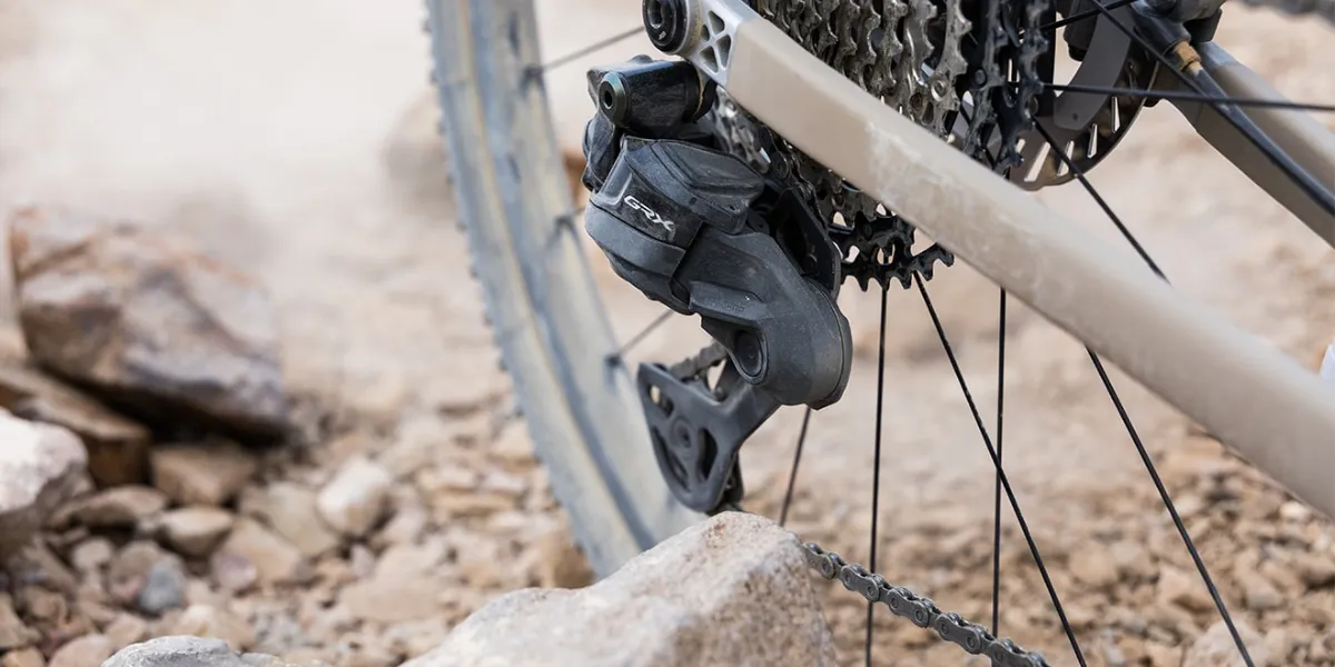 GRX RX-827 – наступний крок у розвитку гравійних компонентів SHIMANO