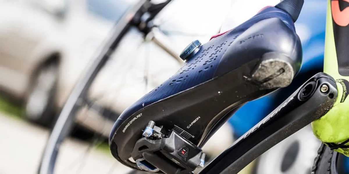 Як передавати зусилля з ноги на педаль з мінімальними втратами?