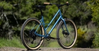 Велосипед 27.5" Marin Larkspur 1 (2024) gloss metallic blue/metallic dark blue 1