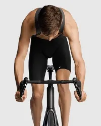 Велотруси ASSOS Equipe RS Schtradivari Bib Shorts S11 black series 3