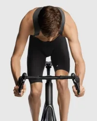 Велотрусы ASSOS Equipe RS Schtradivari Bib Shorts S11 Long black series 3