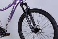 Велосипед 27,5" Leon XC Lady 80 HDD (2025) бузковий зі сріблястим 4
