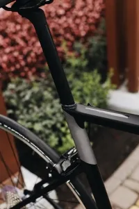 Велосипед 28" Cannondale SUPERSIX Carbon 105 (2021) matte black 2