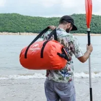 Сумка водонепроницаемая Naturehike NH20FSB03, 60L, red 5