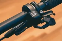 Манетка Shimano SW-M8050L Deore XT Di2 2/3-speed ліва 2