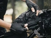 Сумка Topeak TopLoader 0.75L top tube/head tube mount bikepacking bag, black 4