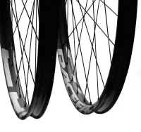 Колесо переднє 29" Race Face Turbine eMTB 30 15x110 Boost 6-bolts 28H 2