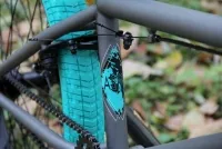 Велосипед BMX 20" Stolen CASINO 2 (20.25") 2019 phosphate raw/caribbean green 15