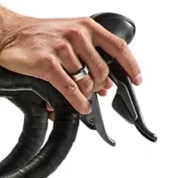 Велотренажер Wahoo KICKR Bike Pro 19