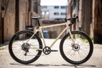 Велосипед 27,5" Fairdale Weekender Nomad (2022) белый 0