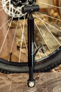 Насос компактный напольный ONRIDE Puff алюминий (120 psi, 8.3 bar) 2