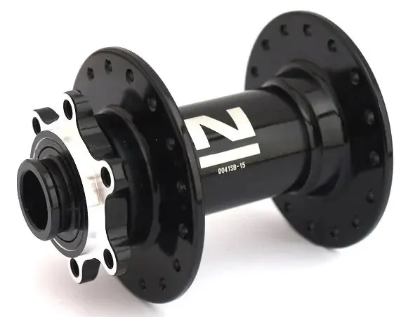 Втулка передня NOVATEC D041SB 32H 15x100mm, алюм. black Втулка передня NOVATEC D041SB 32H 15x100mm, алюм. black