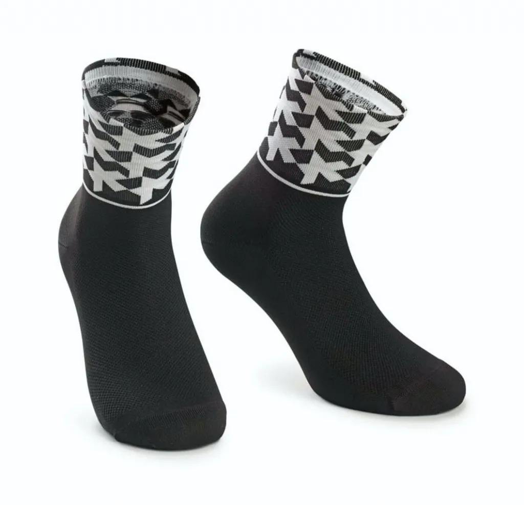 Носки ASSOS Monogram Socks Evo 8 Black Series