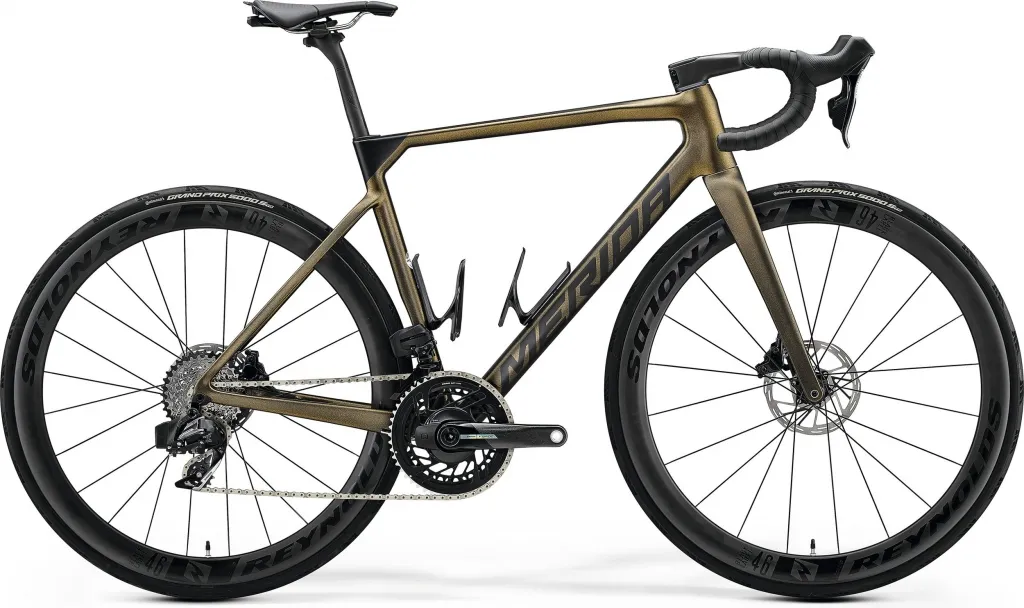 Велосипед 28" Merida SCULTURA 9000 (2024) silk sparkling gold