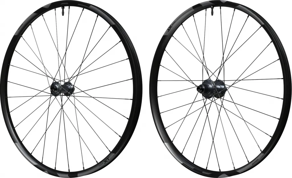 Колеса 29" Shimano DEORE XT WH-M8200-B-29, 622x30C 28/28отв, MS 15x110/12x148мм, 12-speed, black