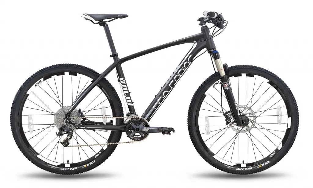 Велосипед PRIDE XC-650 PRO 2.0 2016 черно-белый матовый