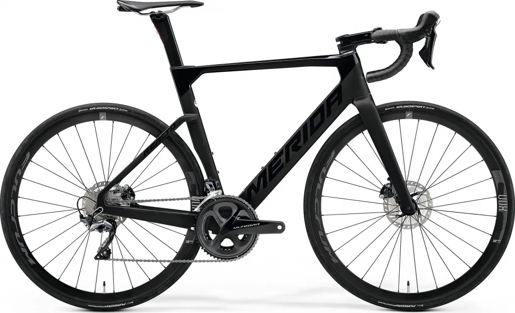 Велосипед 28" Merida REACTO 6000 (2023) glossy black / matt black
