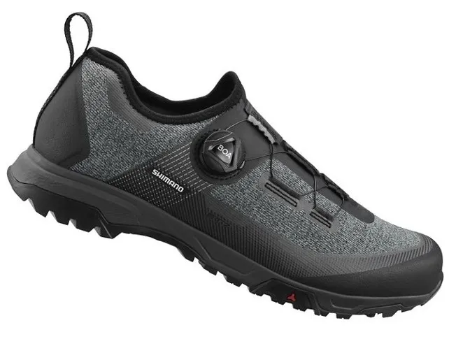 Веловзуття туристичне Shimano ET701 black