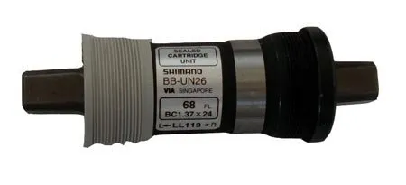 Каретка велосипедна Shimano BB-UN26 BSA з болтами