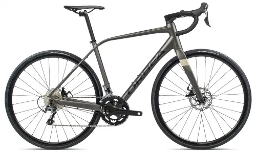 Велосипед 28 Orbea AVANT H40-D (2022) speed silver matte