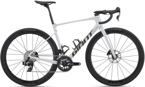 Велосипед 28 Giant Defy Advanced Pro 1 (2026) white