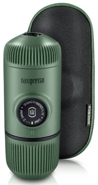 Портативна еспресо-кавоварка Wacaco Nanopresso з чохлом, green